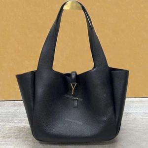 Jacquemues Bage Bag Sac fourre-tout Sac de créateur sac à main en cuir grande femme sac à bandoulière sac à guichet de luxe