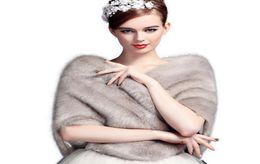Jane Vini Bridal Wedding Shawls and Wraps Winter Bolero Women Faux Fur Showner Capes Stoles pour les robes de fête de mariage 2018 High Q2742774