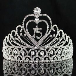 Janefashions Quinceañera Dulce 15 Quince Fiesta de cumpleaños número 15 coronas de Clear White Austrian Rhinestone Tiara Crown Y200807242q