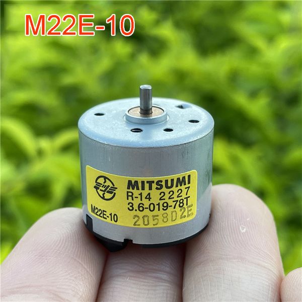 Japon Micro Mitsumi 310 MOTEUR DC DC 3,7 V-6V Moteur de rotor à 6 pôles High Terle Rare Terre Strong Magnetic pour tatouage / rasoir