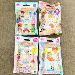 Japan Sylvanian Families Blind Box Kawaii Camping Kleed Baby Doll Cute anime Figues Room ornamenten Flocking Toys Gifts 240407