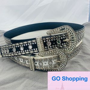 Bande de diamants japonais et coréen Style européen et américain Punk Rivet Strass Ceinture Hip Hop Ceinture Style Locomotive Ventes directes d'usine