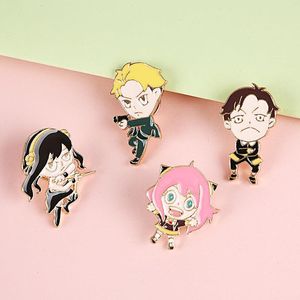 Famille d'espionnage d'anime japonais broches mignonnes pour vêtements badges de mallette en émail épingles à revers accessoires