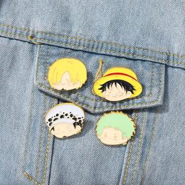 Pin esmaltado de personajes de una pieza de cómic infantil japonés, lindos juegos de películas de Anime, alfileres de esmalte duro para coleccionar broche de dibujos animados, mochila, sombrero, bolso, cuello, insignias de solapa