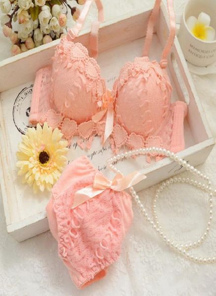 Conjunto de lencería japonesa, juego de sujetador de realce con bordado fino, ropa interior de encaje sexy, sujetadores florales para mujer, sujetador y bragas bh7003782