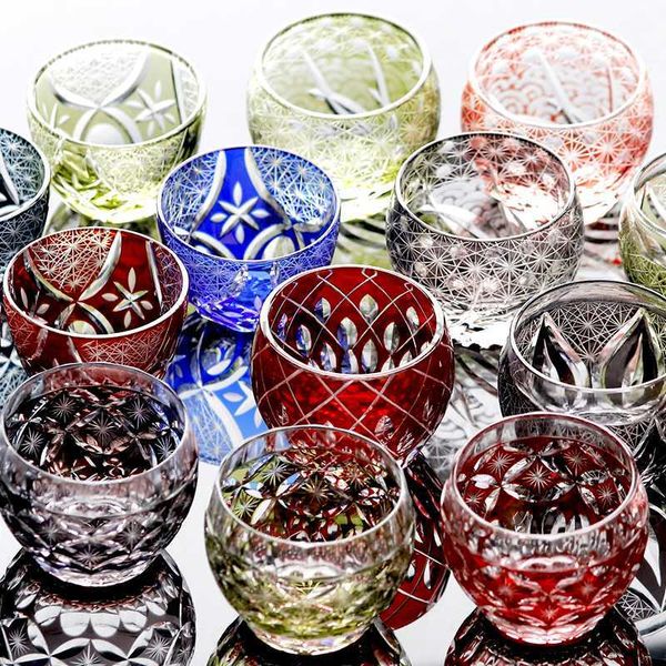 Copas de vino multicolores japonesas Juego de copas de bebida Copas de tequila Bar Cóctel Copas de bala Edo Kiriko Hecho a mano 1.5 oz HKD230809