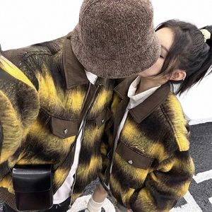 Veste de laine rétro japonaise pour hommes femmes patchwork dégradé plaid broderie revers poche lg manches fermeture éclair vêtements d'extérieur 2023 06wh #