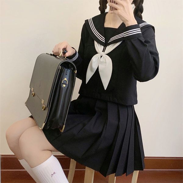 Style d'uniformes scolaires japonais S-2xl Étudiant Girls Navy Costume Femmes Sexy Black Jk Suit Sailor Blouse plissée mignonne