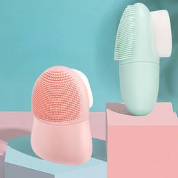 Japanse siliconen tweekoppige gezichtswasborstel Handmatige gezichtsreiniger Porie Zwarte kop make-up schoonheidsgereedschap