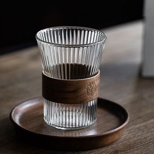 Japanse stijl glazen koffie mug walnoot cup mouw es kawaii coffeeware mooie thee s bier schattig 220509