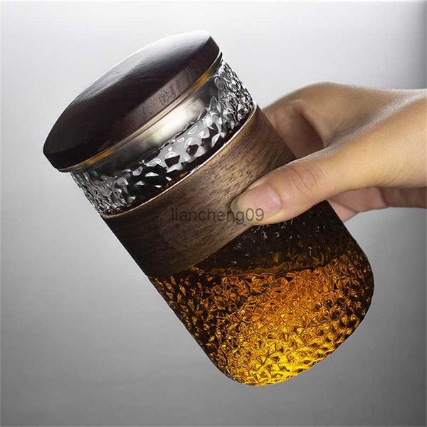 Ensemble de tasses à thé en verre borosilicaté résistant à la chaleur de style japonais Couverture en bois Tasse de filtre de séparation d'eau de thé transparente L230620