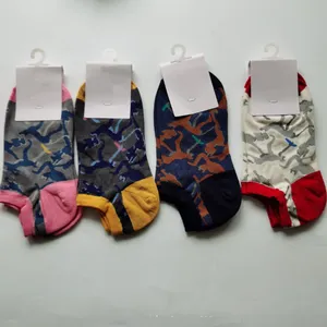Japanse stijl saturn dunne borduurwerk dames onzichtbare sokken lage taille siliconen niet-slip boot sok zomer