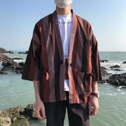 Kimono traditionnel de Style japonais, Robe de route chinoise, veste surdimensionnée, chemise de plage pour Couple, chemises décontractées pour hommes, 258a