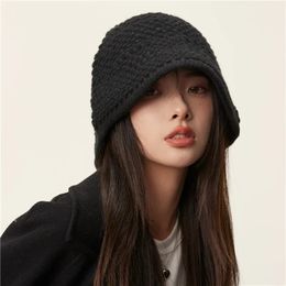 Chapeaux de seau vintage japonais pour femmes hiver chaud tricot casquette de pêcheur littéraire couleur unie bassin de protection des oreilles casquettes pour hommes 231229