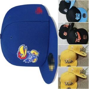 Jayhawks Baseball 2024 All Team Fan's USA College Verstelbare hoed op veld Mix Bestelgrootte Gesloten Flat Bill Base Ball Snapback Caps Bone Chapeau a0