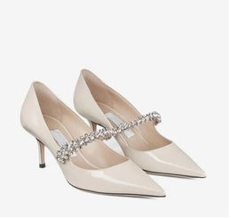 JC Jimmynessity Choo Pompe Bestquality Bing Mariage d'été Chaussures robes de luxe High Heels Femmes Crystal Perle STRAP FOMMES POMMES POINT TOE SEXY LADY SHOOD EU354