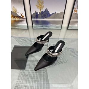 JC Jimmynessity Choo Slippers Huis Haar Haar Dames Konijn mode-Europese vrouwen schoenen Diamant verfraaiing mode Baotou Patent Leathered Slipper