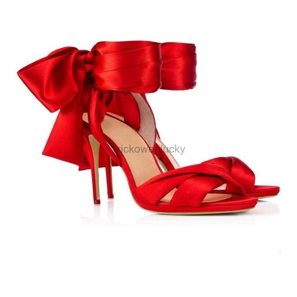 JC Jimmynessity Choo Super Quality Shoes Robe Robe Chaussures Femme High Wedding Satin Beautiful Sandals Peep Toes Red Satin Bowtie Stiletto