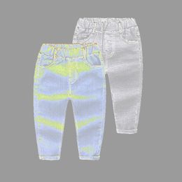 Jeans 2023 jongensmeisje broek uitstekende kwaliteit katoen casual kinderen broek baby peuter comfortabele kinderkleding kleding