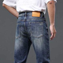Jeans 2023 Heren Spring en Autumn Slim Fit Elastische veelzijdige broek Draag Resistent High End Casual Fashion Summer