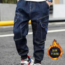 Jeans 3 à 14 ans garçons hiver jeans plus velet épaississement denim pantalon pour enfants pantalons longs grands enfants pantalons avec de grandes poches 230223