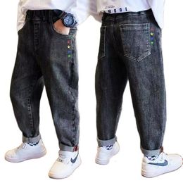 Jeans Jongens jeans lente en herfst Koreaanse grote kinderkleding puur katoen middentaist losse sport casual broek maat 3-12 kinderen 230424