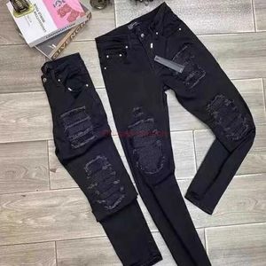 Jeans Designer Vêtements Amires Jeans Denim Pantalons 520 Amies High Street Cuir Split Hole Black Jeans pour hommes Jeunes Slp Fashion Brand El