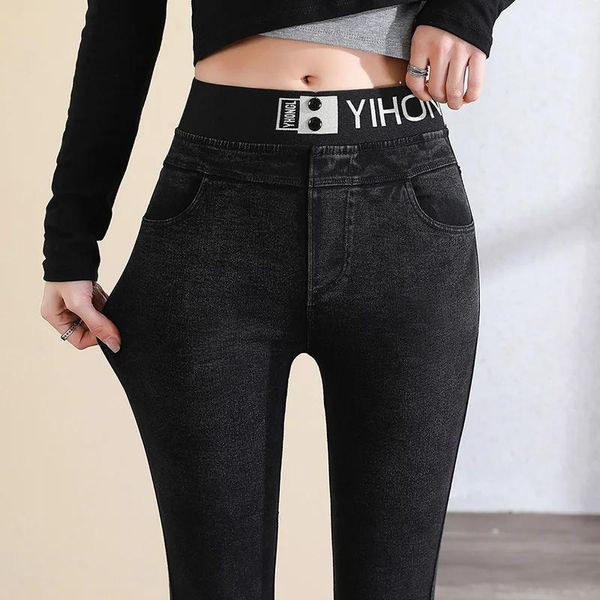 Jeans Automne Fitness Stretch neige lavé jean femmes taille haute lettres imprimé jean slim pantalon noir Denim pantalon femme 626