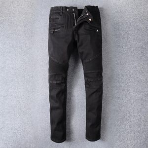 Jeans Pour Homme Designer Black Fit Skinny Rip Skull Slim Biker Mode Hommes Denim Détresse Classique Culte Rappeur Zipper Pocket Long St2402
