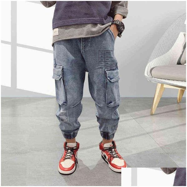 Jeans de moda para niños Niños Otoño Ropa para niños Pantalones de mezclilla sueltos suaves Pantalones de carga de bolsillo grande Pantalones de hip hop G1220 Drop Delive OTGW9