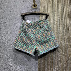 Jeans shorts en jean imprimé vintage 2022 Été Nouvelle taille haute plaid vert imprimé à tube droit brut short denim pantalon chaud