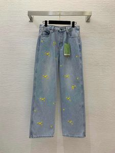 jeans para mujer jeans de diseñador pantalones de mujer Piernas anchas y rectas de cintura alta decoradas con pantalones bordados de flores amarillas Ropa de mujer de mezcla de algodón y poliéster