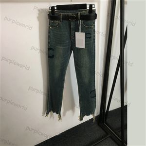 Jeans Dames Geborduurde Broek Been Uitgesneden Gaten Ontwerp Magere Jeans Met Kleine Voet Mode Negen Punten Potloodbroek