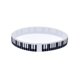 Jelly 100 stuks pianosleutel sile rubberen armband voor gebruik in elke S-cadeau voor muziekfans275T drop-levering sieradenarmbanden Dhu9J