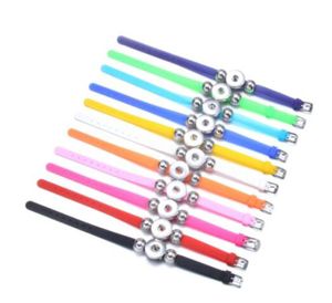 Jelly Glow Bracelets Jewelry 10pcs/Lot Candy Color Sile Sile Bangles de 18 mm Snap Charms Vocheng Gingersnap Pulsera para mujeres Regalo NN-747 DRO