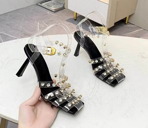 Jelly Sandals Baotou-stijl Stiletto Romeinse Sandalen Designer Luxe Rhinestone Transparant rubber slijtage-resistente modeschoenen 35-42 met doos