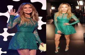 Jennifer Lopez rode loper nieuwe cocktailjurk kanten appliques lange mouwen groene korte korte een lijncocktail Homecoming jurken4607005