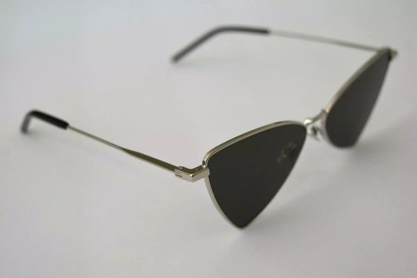 Jerry Silver Grey Cat Eye Lunettes de soleil Géométrique 303 Femmes Designer Sunglasses Summer Shades Lunettes de Soleil UV400 Eyewear