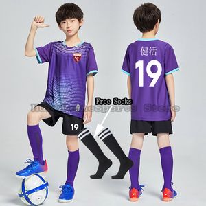 Maillots 22 23 Kits d'uniformes de maillots de football personnalisés pour enfants avec chaussettes Maillots de football pour enfants Shorts costume garçons filles survêtement de football 8836 230915