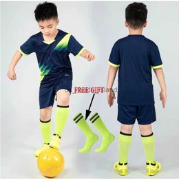 Jerseys 22 Enfants Football Jerseys Hommes Boys Soccer vêtements de foot