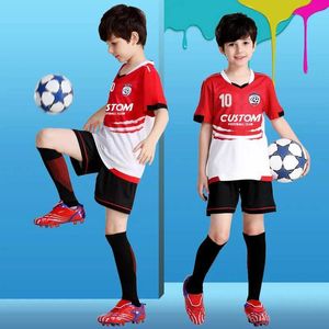 Jerseys Shirt de football enfant personnalisé personnalisé Polyester Breathable Football Football Uniforme Soccer Jersey pour jeunesse Y304 H240508