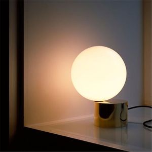 LED Nordic Post - Moderne Minimalistische Lezen Led Lamp Slaapkamer Metalen Glazen Bal Decoratieve Lamp Gratis Verzending