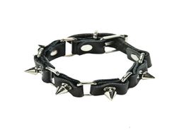 JettingBuy 1pc Cool Wolf Tooth Bangle Fashion Gothic Metal Cone Stud Pikes Rivet Le cuir bracelet Men Punk Style7009803