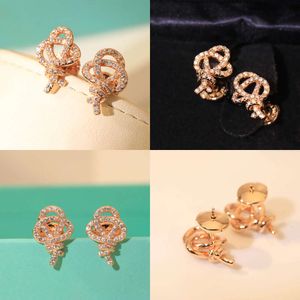 Bijoux de bijoux clés tissées Boucle d'oreille Sterling Gold Diamond Band pour femmes Bijoux classiques avec boîte de qualité originale