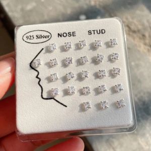 Sieraden 24 stks Delicate 925 sterling zilver 3mm CZ neus studs ringen Ingelegd vierkante vorm zirkoon vrouwen mannen Neus Body Piercing Sieraden nieuwe