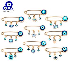 Accessoires de bijoux Fashion JewelryBrooches Lucky Eye Blue Turkish Evil Eye Brooch Broch pour les femmes Mens Drop Flower Crown STA9243729