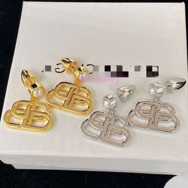 bijoux bb boucle d'oreille boucles d'oreilles lettre B boucles d'oreilles de haute qualité tempérament petite sœur mondaine lumière étrangère boucles d'oreilles de luxe Instagram star