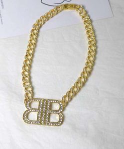 Sieraden Bb Oorbellen Zware Industrie Geavanceerde Diamant Ingelegde Cubaanse Ketting Dubbele Letter Hanger Ketting Mode Persoonlijkheid Beroemdheid Wind Collar0226