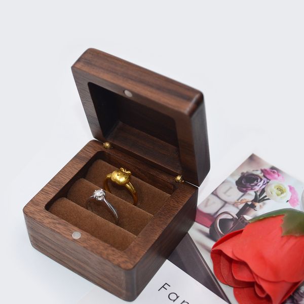 Boîte à bijoux créative en bois, boîte de rangement de boucles d'oreilles, pendentif, boîte de rangement de bijoux, étui de boucles d'oreilles en noyer noir, boîtes en bois massif W0049