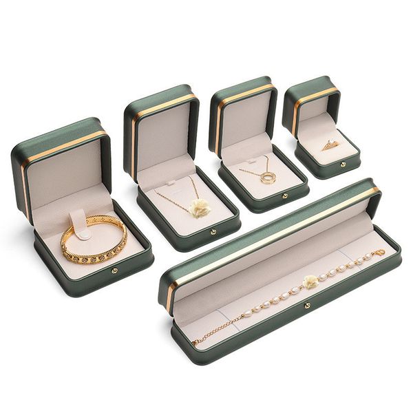 Boîte à bijoux en cuir PU étui cadeau bague collier Bracelet pendentif bijoux boîtes de rangement emballage pour proposition anniversaire de mariage